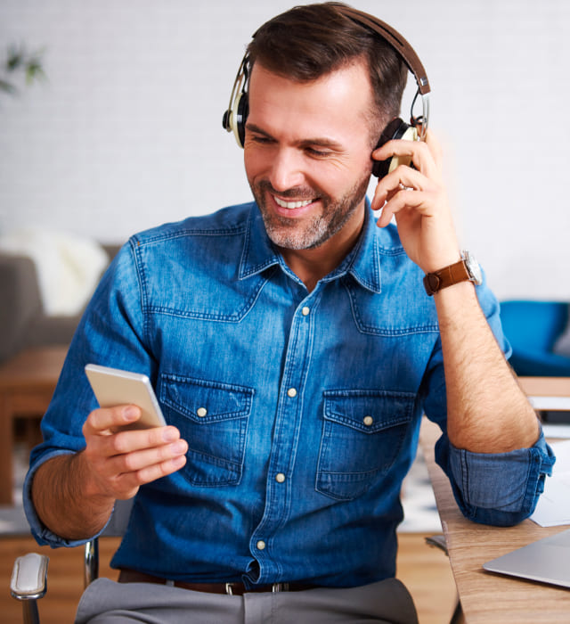 Ethan Anderson Ethan Anderson